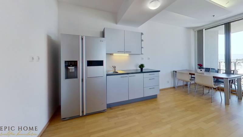 2-izbovy-Apartman-VIENNA-GATE-Kitchen.jpg