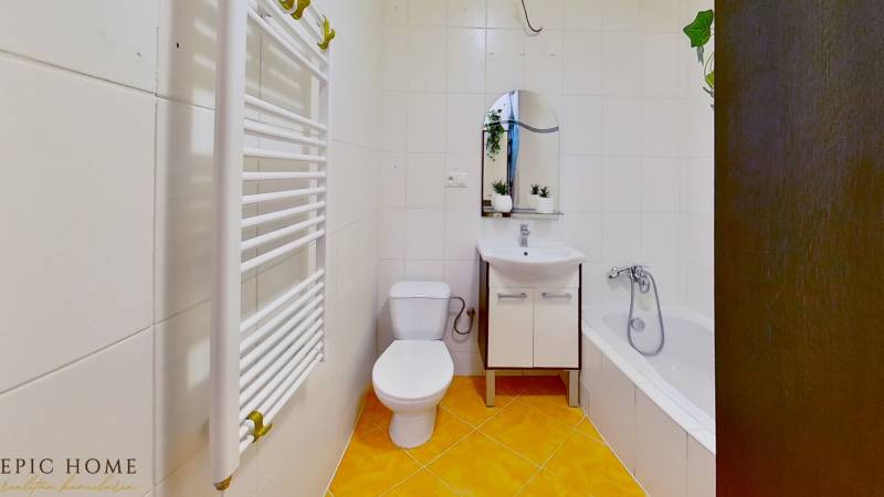 30B-Mandlova-Bathroom.jpg