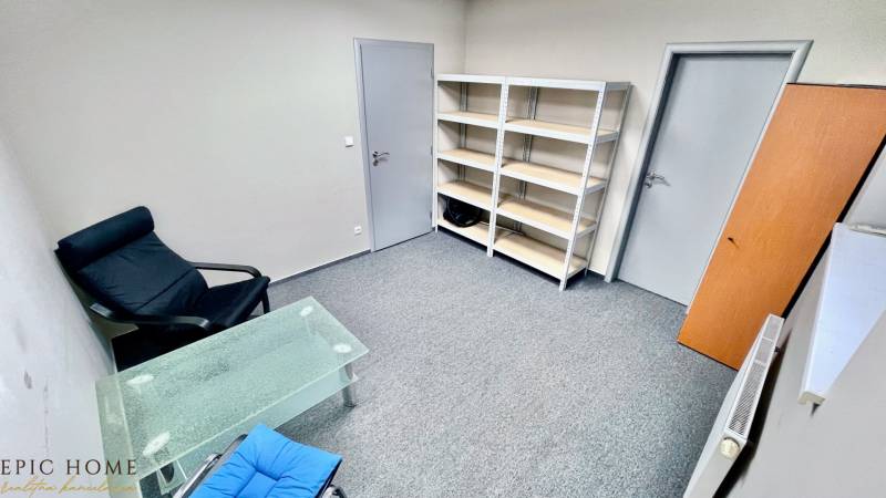 admin_priestor_Biskupice_Bratislava_Michal_Grof_EPICHOME_IMG_8273.jpeg