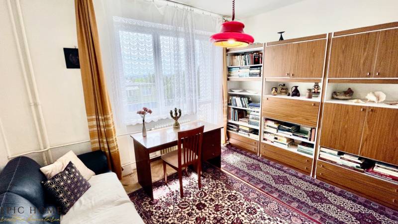 PREDAJ_3_IZBOVY_BYT_PANORAMATICKY_VYHLAD_KRASNANY_GROF_EPICHOME_IMG_2492.jpeg