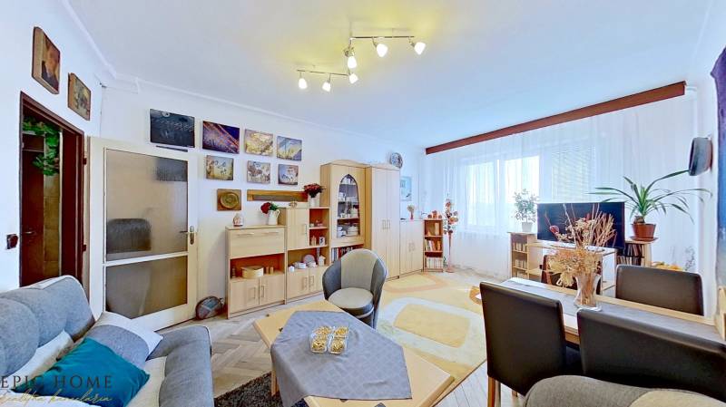 Na_Predaj_4_izbový_Byt_Nove_Mesto_Parasutistov_GROF_EPICHOME_3-Ceskoslovenskych-parasutistov-09172025_222408.jpg